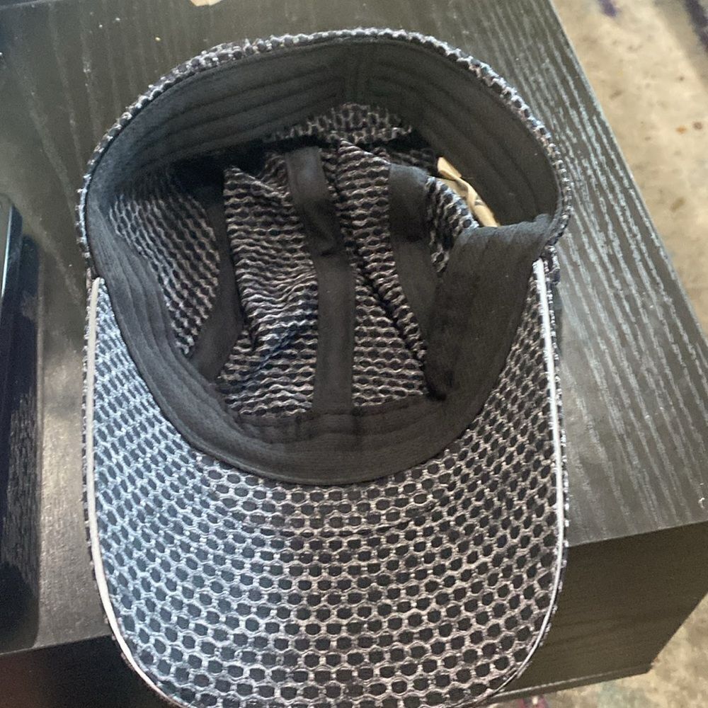Duluth Trading Co. Hat Size Small/medium - Picture 2 of 5